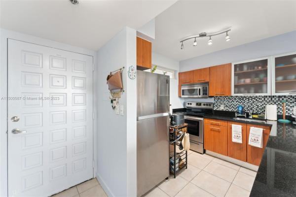 Nirvana, 650 NE 64th St #G407, Miami, Florida 33138, image 3