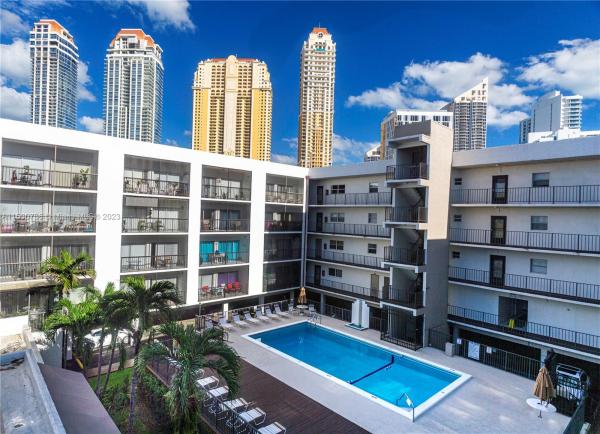 Le Cartier, 201 178th Dr #414, Sunny Isles Beach, Florida 33160, image 1