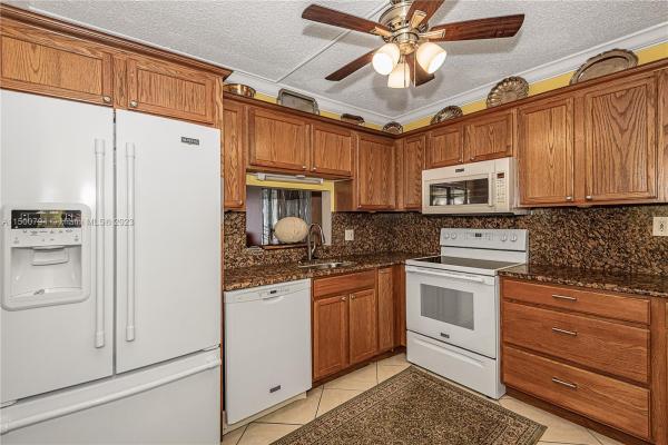 Somerset, 2850 Somerset Dr #418L, Lauderdale Lakes, Florida 33311, image 2