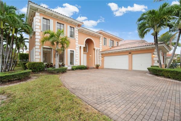 Cutler Cay, 19528 SW 79th Ct, Cutler Bay, Florida 33157, image 2