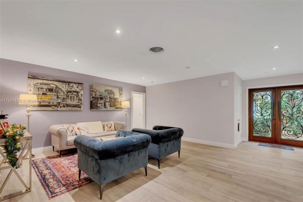 Coral Reef Estates, 8845 SW 161st St, Palmetto Bay, Florida 33157, image 2