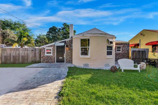 Michmar, 1268 NW 75th St, Gladeview, Florida 33147, image 3