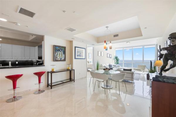Continuum On South Beach The South Tower, 100 S Pointe Dr #1507, Miami Beach, Florida 33139, image 1