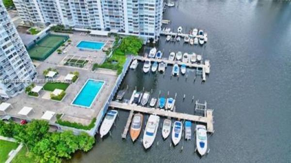 Del Prado, 18041 Biscayne Blvd #1205, Aventura, Florida 33160, image 1