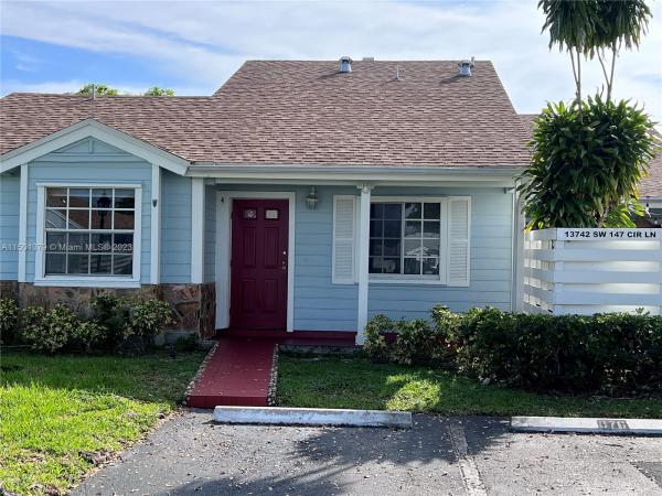 Village Homes At Country Walk, 13742 SW 147th Cir Ln, Kendall West, Florida 33186, image 1