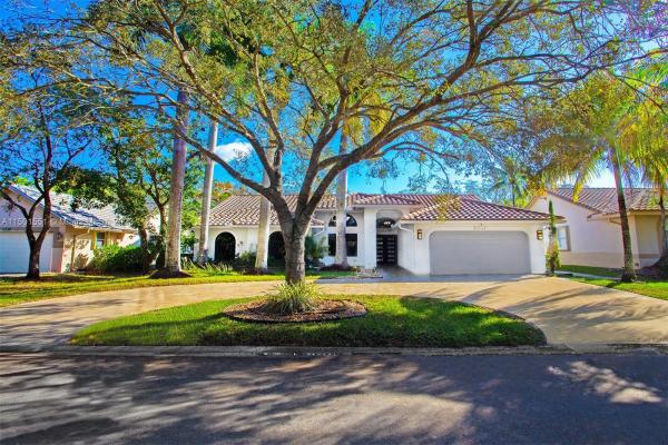 Brookside Court, 9711 NW 47th Dr, Coral Springs, Florida 33076, image 1