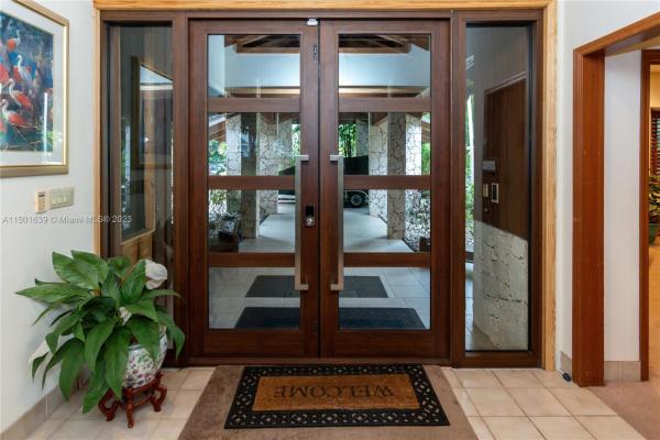 Pinecrest Residential, 6760 SW 94th St, Pinecrest, Florida 33156, image 2