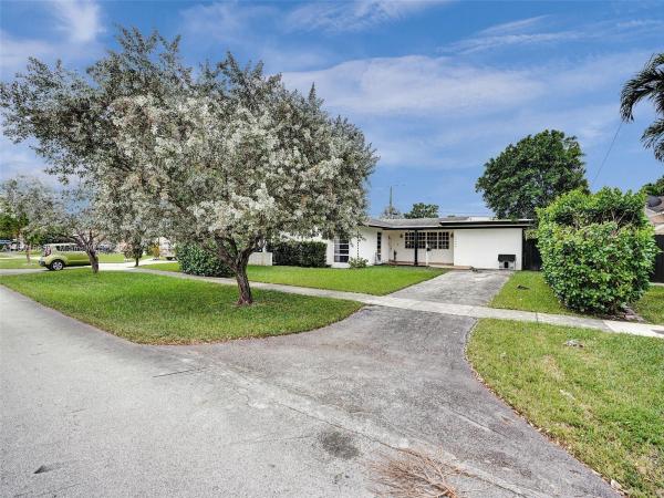 Southern Estates, 12600 SW 34th St, Tamiami, Florida 33175, image 3