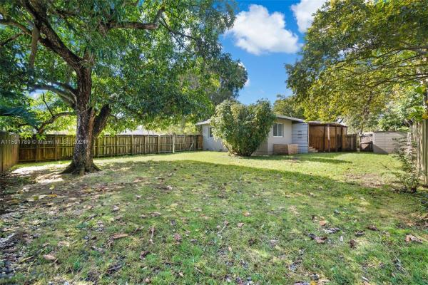 501 NE 110th St, Unincorporated Dade County, Florida 33161, image 3