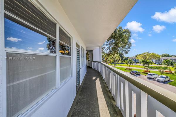 Lyndhurst, 3018 Lyndhurst I #3018, Deerfield Beach, Florida 33442, image 1