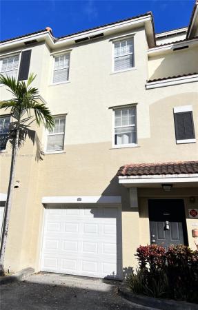 Poinciana Place, 5820 W Sample Rd #206, Coral Springs, Florida 33067, image 1