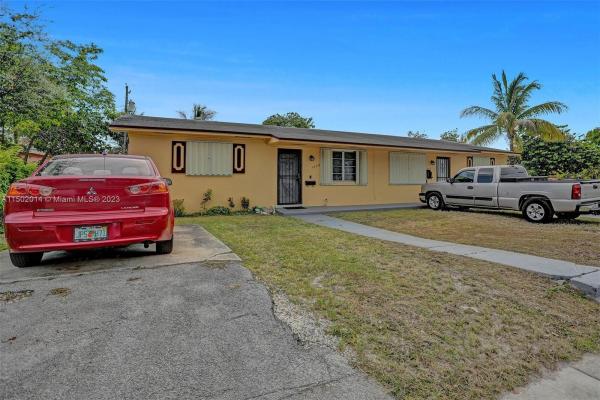 North Silver Crest, 1052 NW 103rd St, Pinewood, Florida 33150, image 1