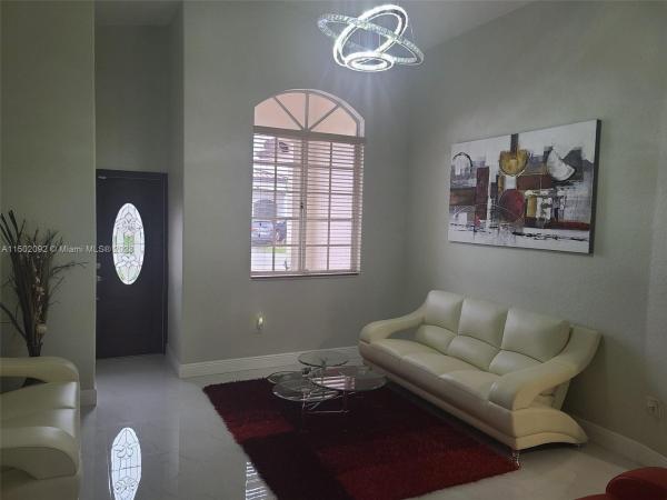 Tresor, 8932 NW 145th Ln, Miami Lakes, Florida 33018, image 3