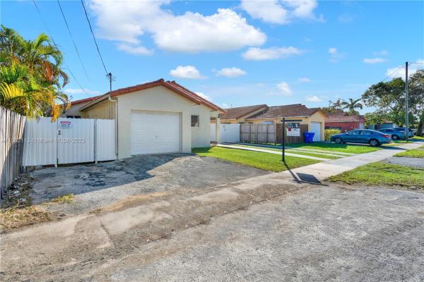 Maysland, 1661 NW 29th Ct, Miami, Florida 33125, image 3