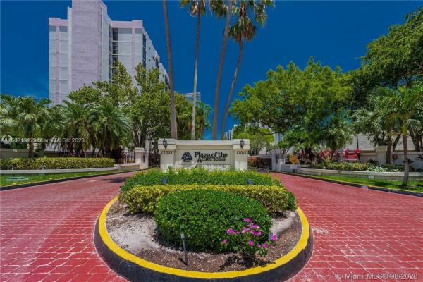 Plaza Of The Americas, 16909 N Bay Rd #305, Sunny Isles Beach, Florida 33160, image 3