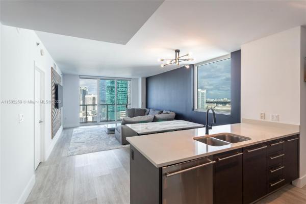 500 Brickell West, 55 SE 6th St #3507, Miami, Florida 33131, image 1