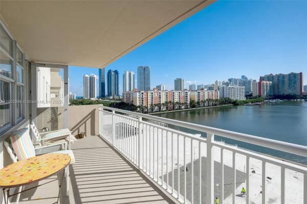 Winston Towers 100, 250 174th St #817, Sunny Isles Beach, Florida 33160, image 2