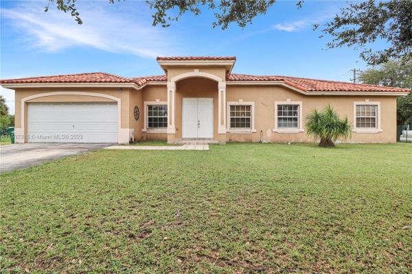 28806 SW 166th Ct, Unincorporated Dade County, Florida 33033, image 2