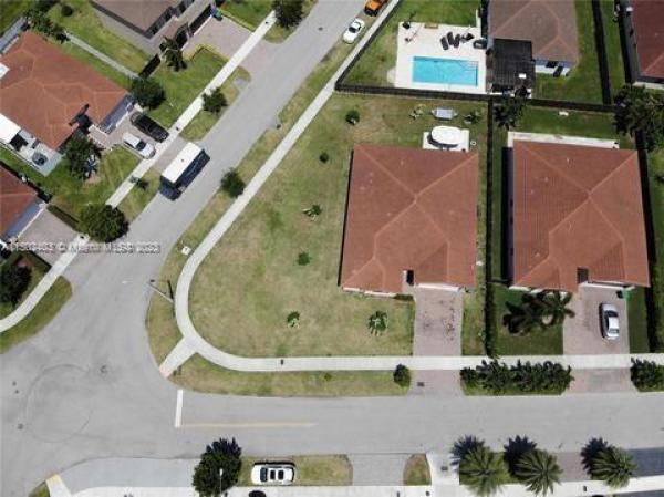 AH At Turnpike South, 13545 SW 277th Ln, Princeton, Florida 33032, image 1