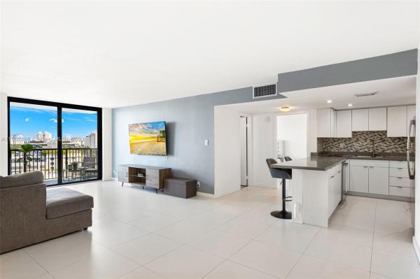 Tower 1800, 1800 Collins Ave #12B, Miami Beach, Florida 33139, image 3
