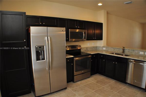 Kendall Commons Townhomes, 17178 SW 93rd St #17178, Kendall, Florida 33196, image 3