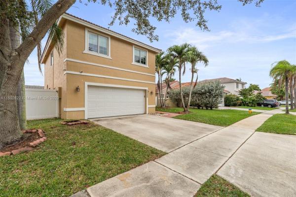 Kensington, 18940 NW 10th St, Pembroke Pines, Florida 33029, image 2