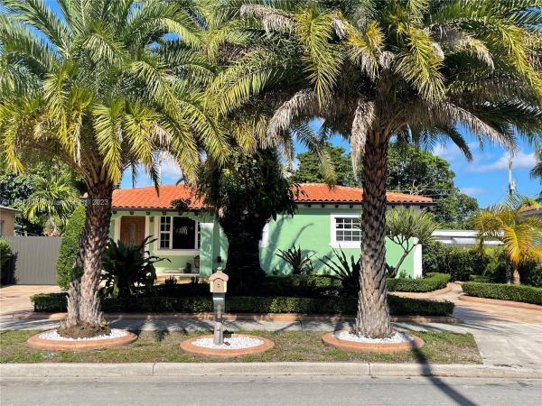 Logan Crest, 551 E 60th St, Hialeah, Florida 33013, image 1