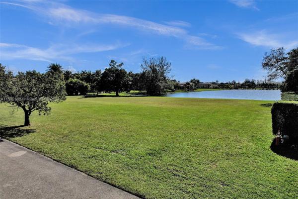 Vista Lakes, 14892 SW 17th St, Davie, Florida 33326, image 3