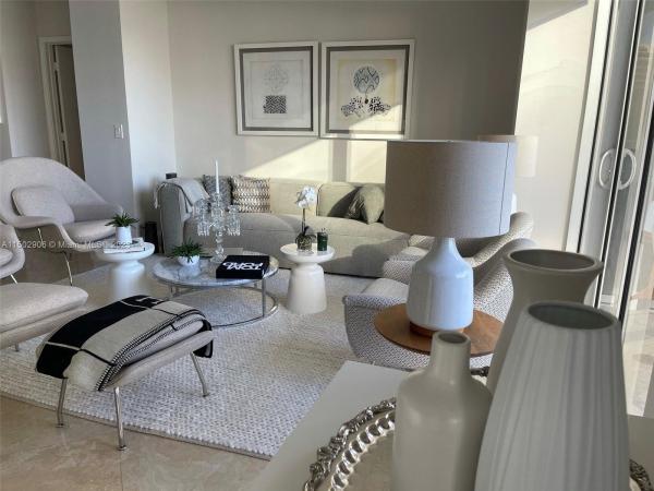 Carbonell, 901 Brickell Key Blvd #508, Miami, Florida 33131, image 2