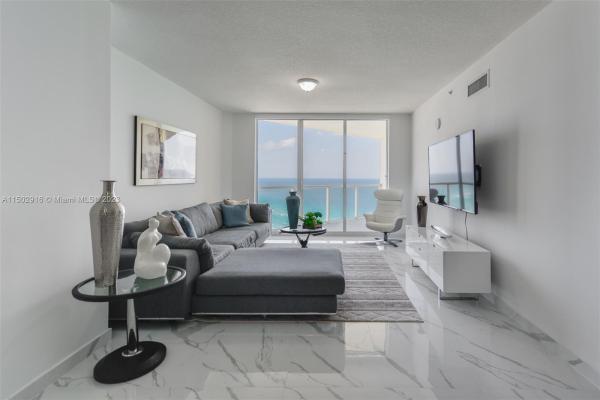 La Perla, 16699 Collins Ave #2004, Sunny Isles Beach, Florida 33160, image 3