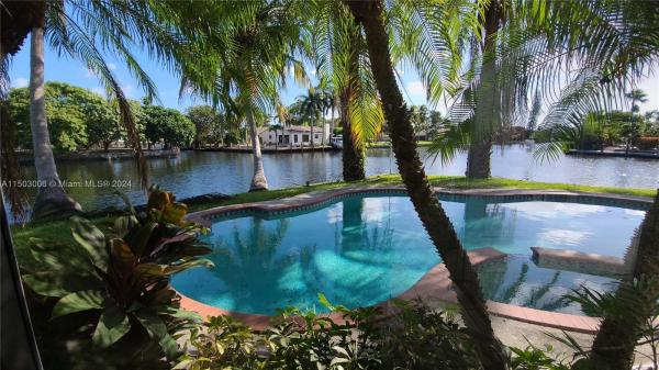 Look Homesites, 2702 Scott St, Hollywood, Florida 33020, image 2