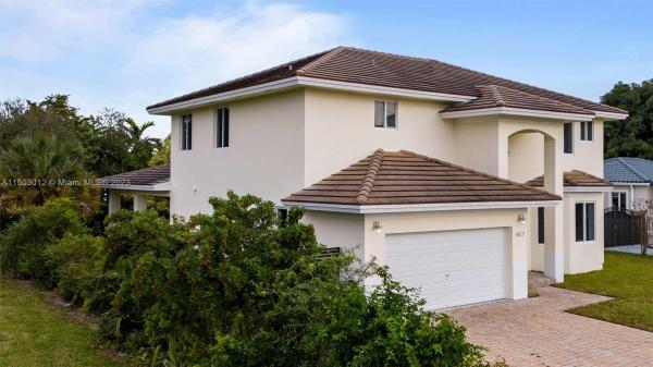 Country Club Estates, 457 Lafayette Dr, Miami Springs, Florida 33166, image 3
