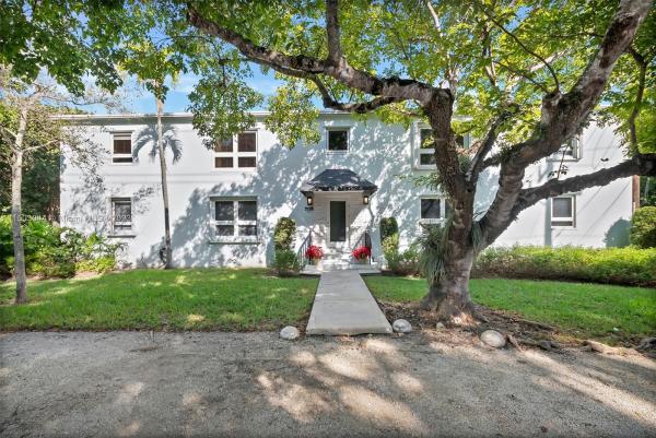 High Pines, 5631 SW 78th St #3, South Miami, Florida 33143, image 2