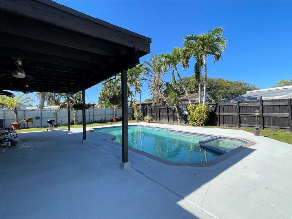Princetonian, 12325 SW 255th Ter, Princeton, Florida 33032, image 3
