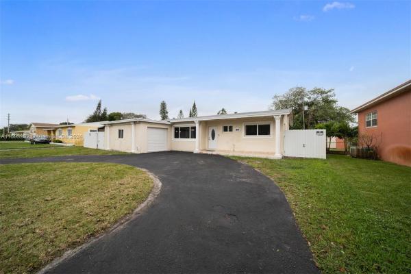 Palmland Estates, 1831 NW 183rd St, Miami Gardens, Florida 33056, image 1