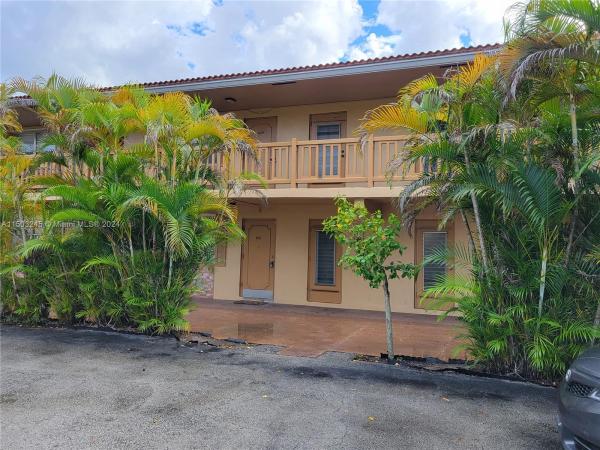 Golfview Arms, 8704 NW 35th St #105, Coral Springs, Florida 33065, image 1