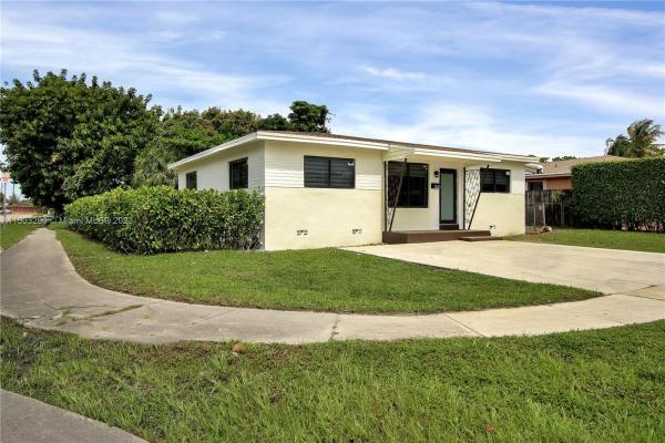 Mongiello Gardens, 13210 NW 28th Ave, Opa-Locka, Florida 33054, image 3