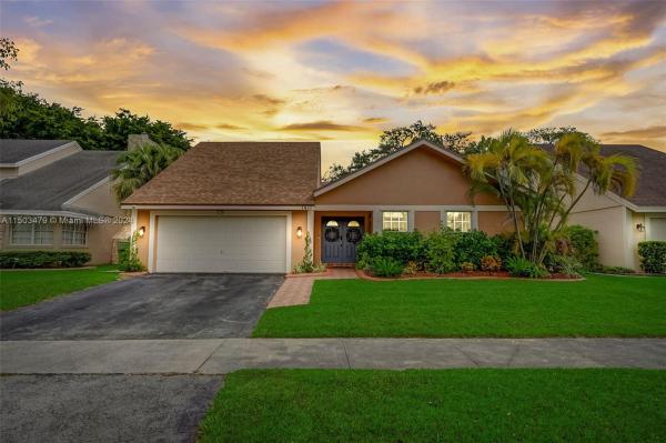 Homestead Lakes Tennessee East, 1411 Egret Rd, Homestead, Florida 33035, image 1