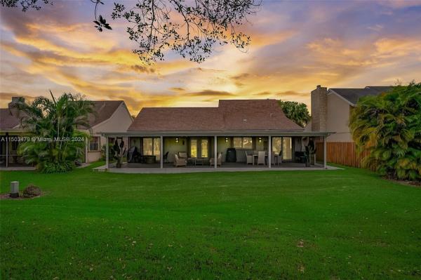 Homestead Lakes Tennessee East, 1411 Egret Rd, Homestead, Florida 33035, image 3