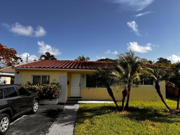 Gardner Villas, 1415 Garfield St, Hollywood, Florida 33020, image 1