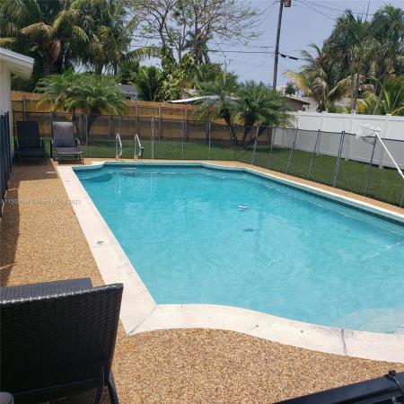 Gardner Villas, 1415 Garfield St, Hollywood, Florida 33020, image 3