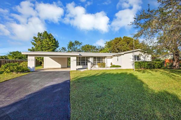 Whispering Pines Estates, 8495 SW 186th St, Cutler Bay, Florida 33157, image 3