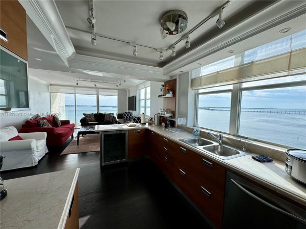 St Louis, 800 Claughton Island Dr #2205, Miami, Florida 33131, image 1