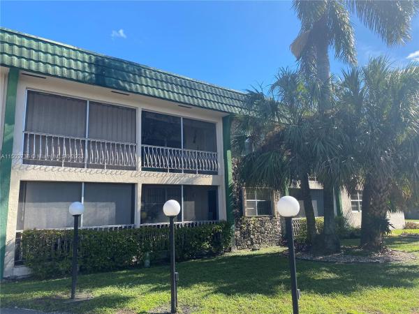 Wendover, 13101 Memorial Hwy 206th Hwy #206, North Miami, Florida 33161, image 1
