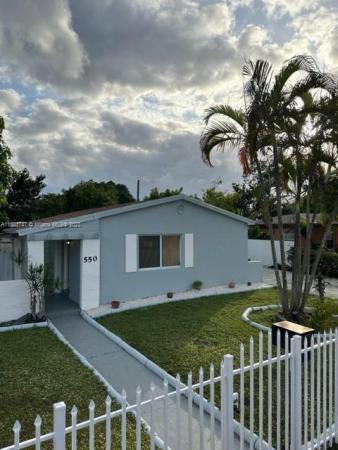 Norwood, 550 NW 189th St, Miami Gardens, Florida 33169, image 1