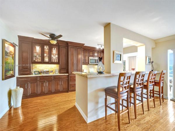 Winston House, 3050 NE 47th Ct #306, Fort Lauderdale, Florida 33308, image 1