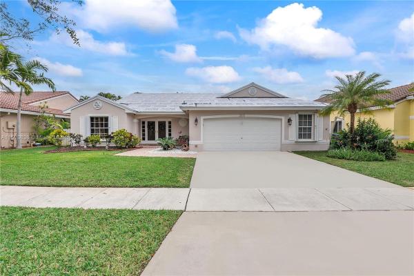 Estancia, 385 SW 188th Ave, Pembroke Pines, Florida 33029, image 1