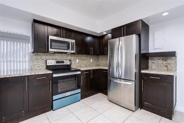 Classic Townhouses West, 5102 Sheridan St #2, Hollywood, Florida 33021, image 1