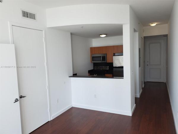 Edgewater Lofts, 2200 NE 4th Ave #806, Miami, Florida 33137, image 2