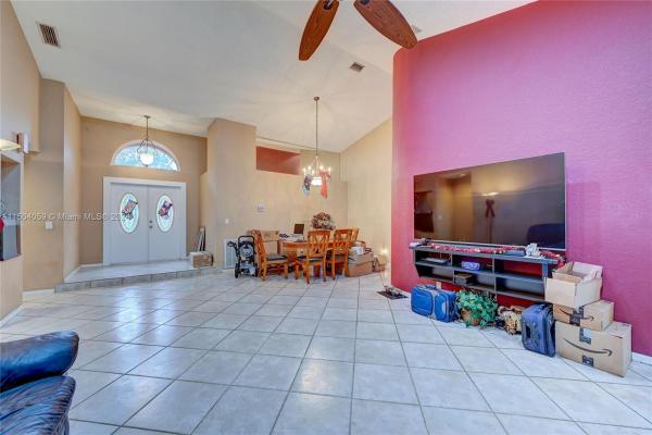 Lyons Gate, 7120 NW 44th Ln, Coconut Creek, Florida 33073, image 1